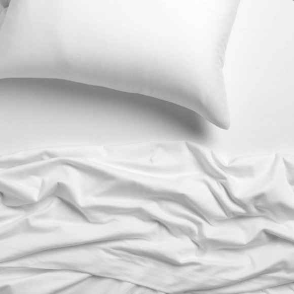 Room Essentials Other - Solid White Jersey Sheet Set - Room Essentials